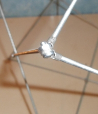 Detail spojen "hrot" merkaby